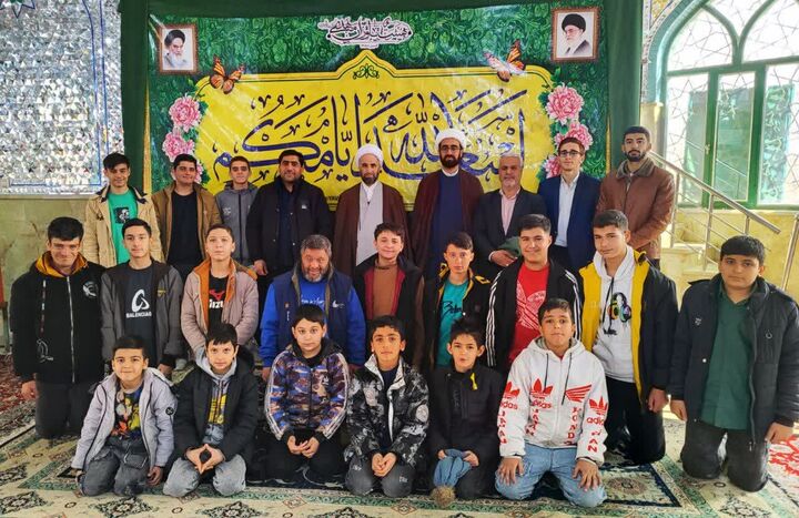 جذب جوانان به مسجد با اردوهای برون‌شهری، لیگ‌های ورزشی و حلقه‌های صالحین