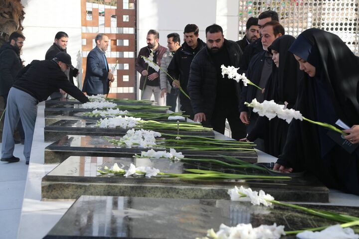 آغاز دهه فجر در موزه ملی انقلاب اسلامی و افتتاح نمایشگاه «گذر انقلاب»