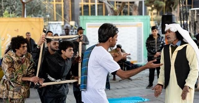 درخشش عضو کانون «سجادیه» شهر میناب در چهل و چهارمین جشنواره بین‌المللی تئاتر فجر
