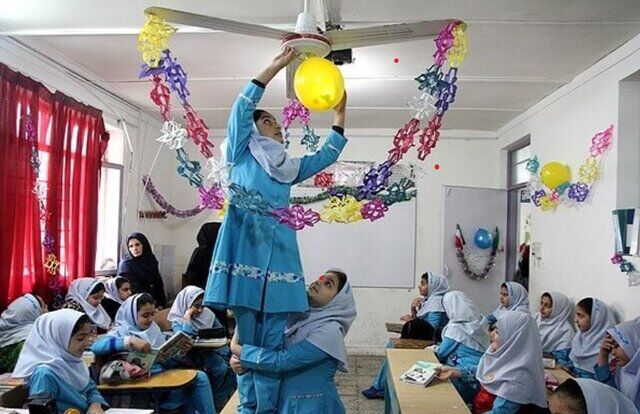 بیش از ۲۸۰۰ مدرسه کهگیلویه و بویراحمد میزبان جشن‌های دهه فجر هستند