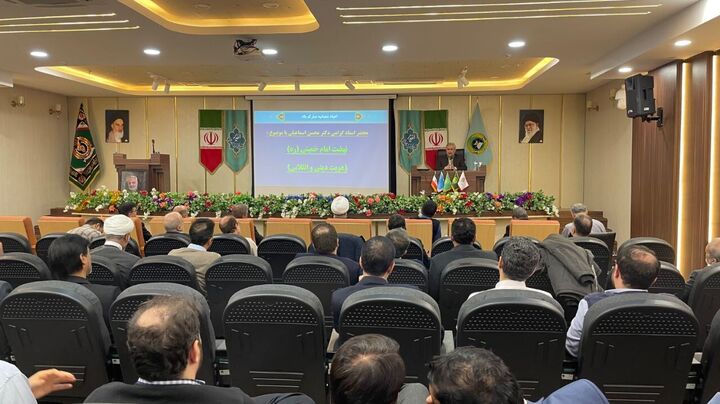 پاسخگویی به مردم و جوانان و رفع شبهات آنان وظیفه دینی و مهدوی است