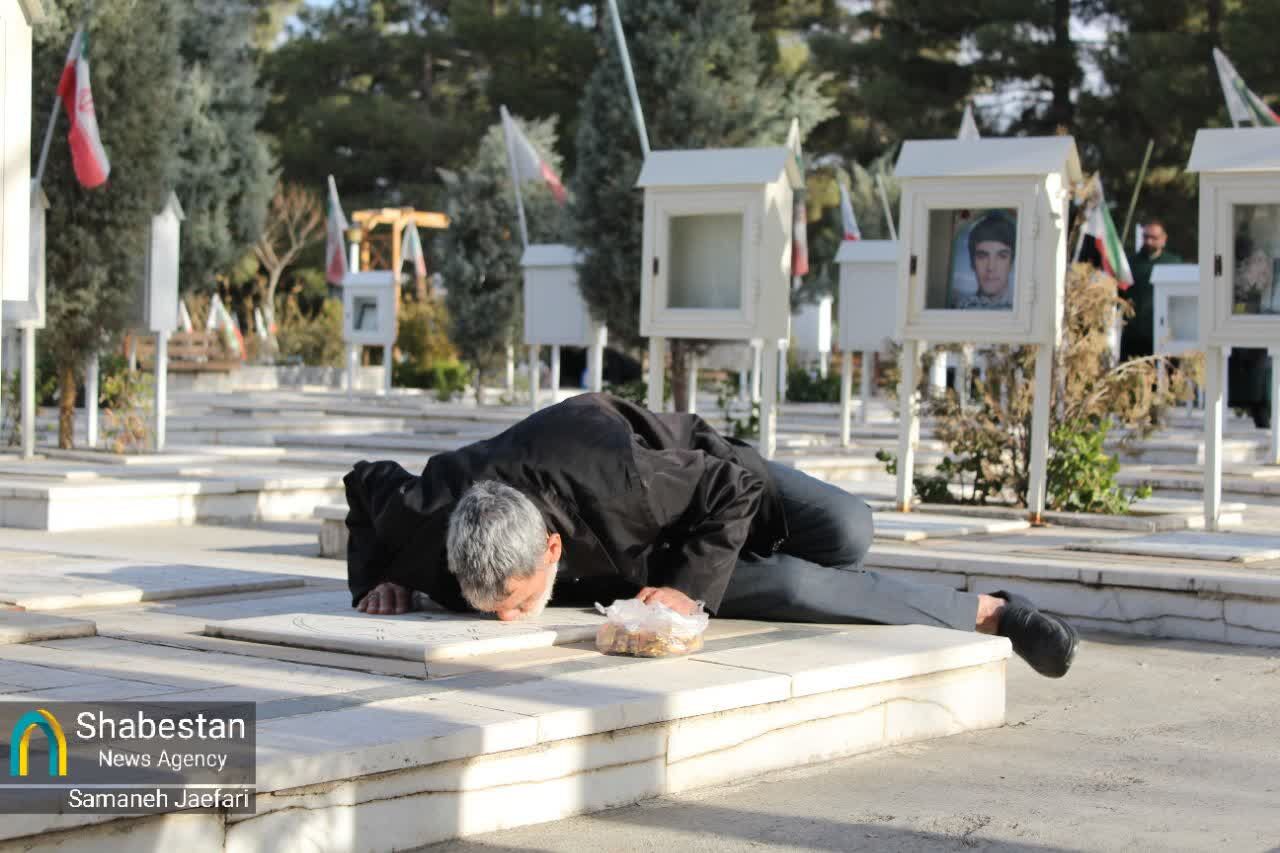 آیین چراغ برات در مشهد