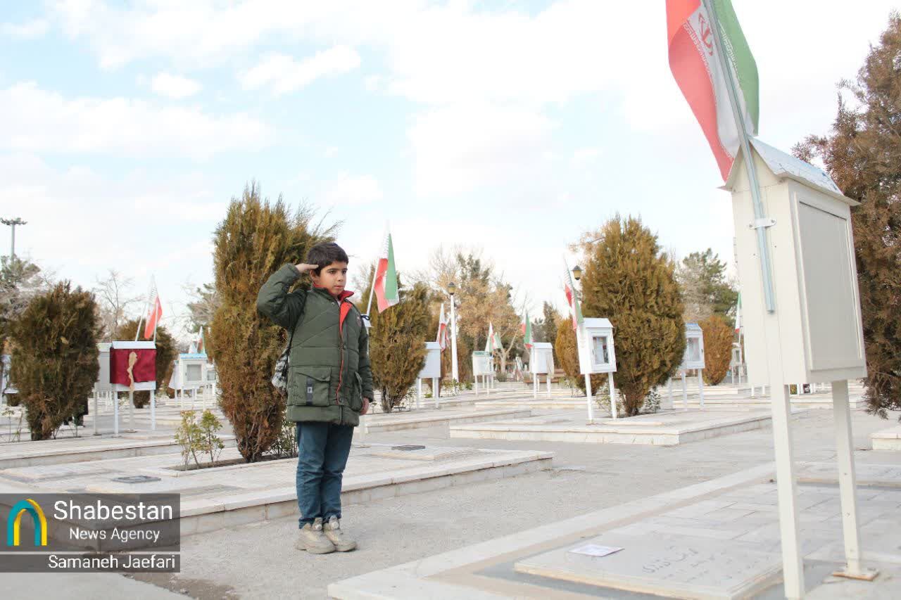 آیین چراغ برات در مشهد