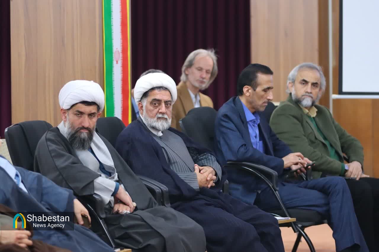 نشست دییران شورای قرآن شهرهای شرق و مرکزی استان مازندران