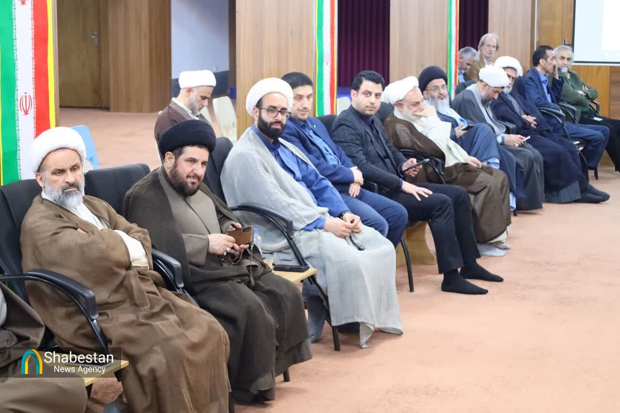 نشست دییران شورای قرآن شهرهای شرق و مرکزی استان مازندران