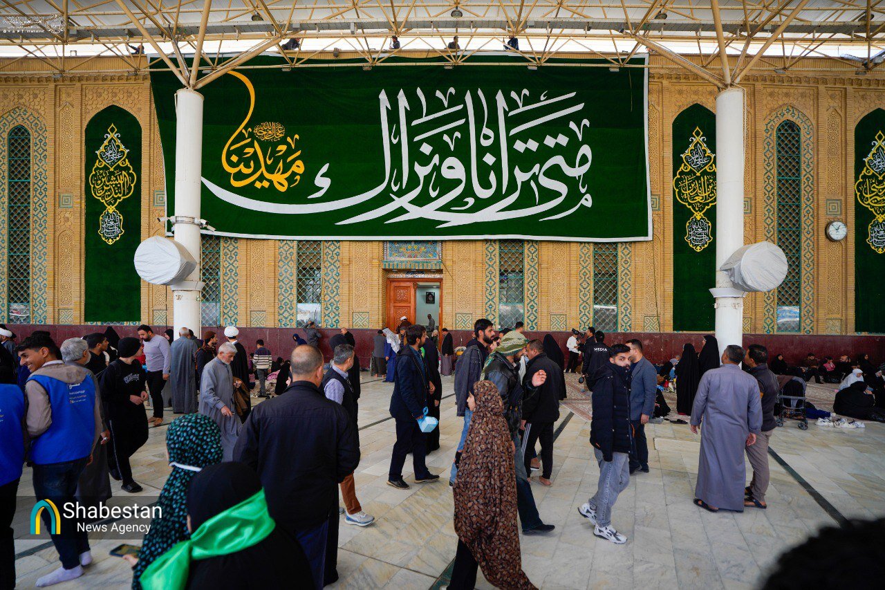 آذین‌بندی حرم مطهر علوی به مناسبت نیمه شعبان