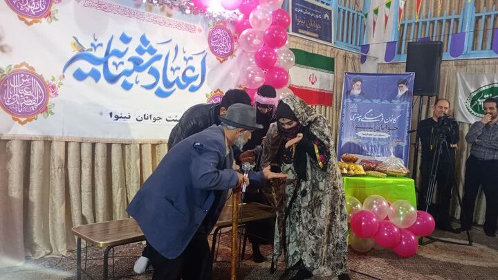 جشن انقلاب و انتظار در مسجد علی شهید؛ یاران حقیقی امام زمان(عج) جوانان هستند