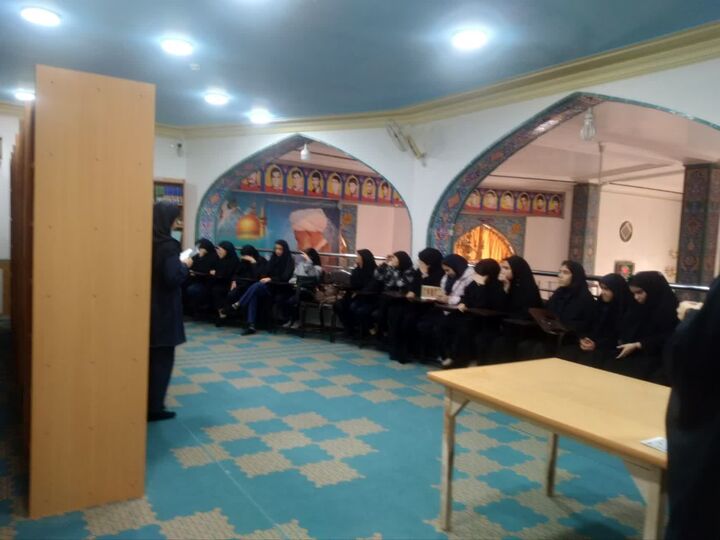 بازدید دانش‌آموزان هنرستان شهید بهشتی از کانون فرهنگی هنری امام زمان(عج) آران و بیدگل