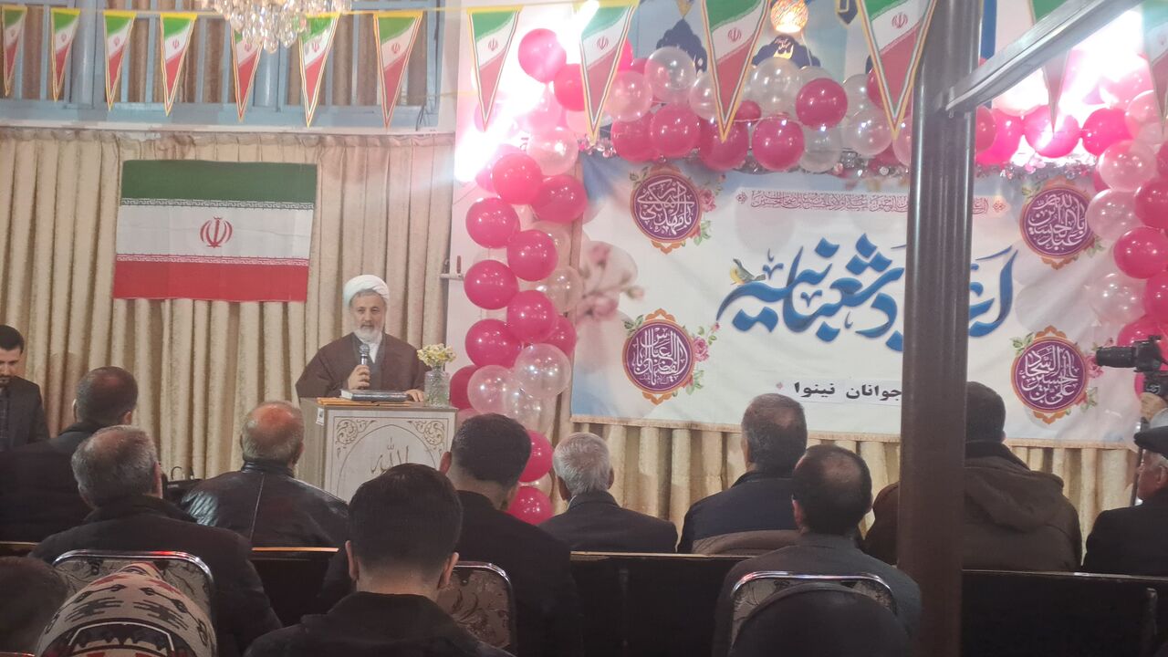 جشن انقلاب و انتظار در مسجد علی شهید؛ یاران حقیقی امام زمان(عج) جوانان هستند