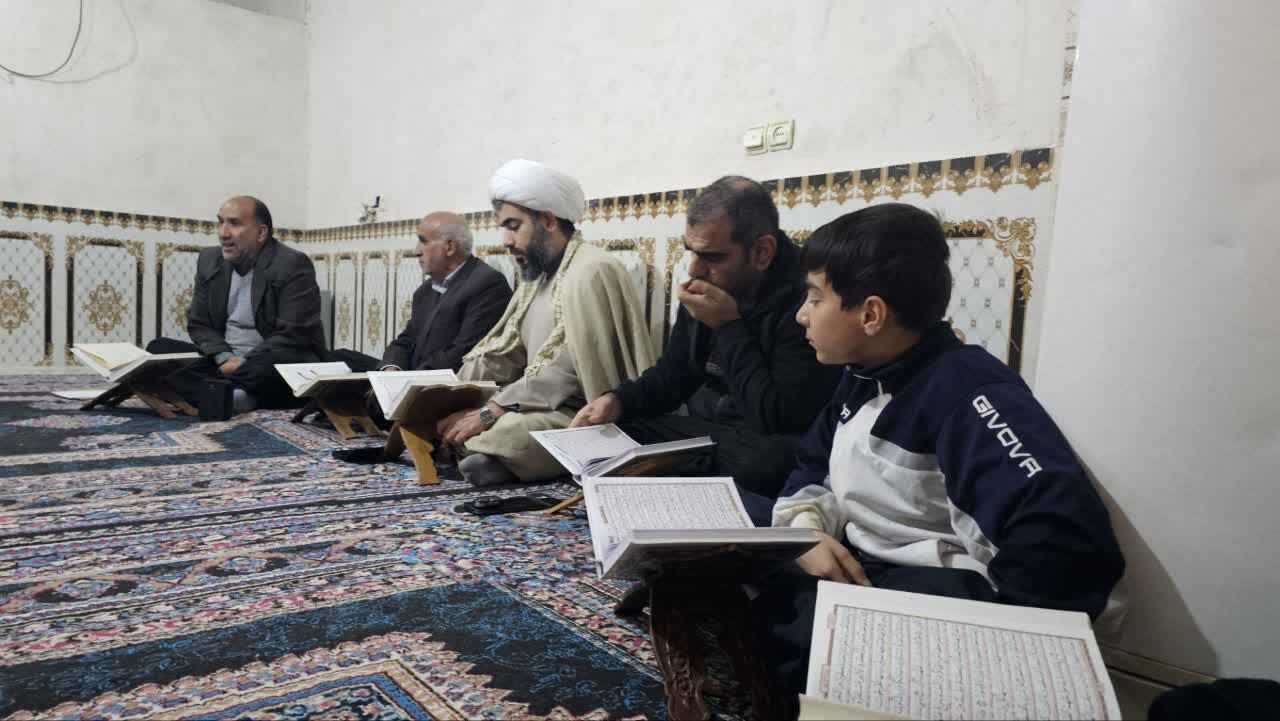 برگزاری جلسه هفتگی قرآن کریم در سرپل ذهاب همزمان با اعیاد شعبانیه