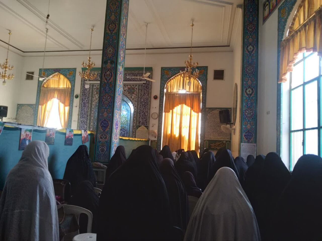 بازدید دانشآموزان هنرستان شهید بهشتی از کانون فرهنگی هنری امام زمان(عج) آران و بیدگل