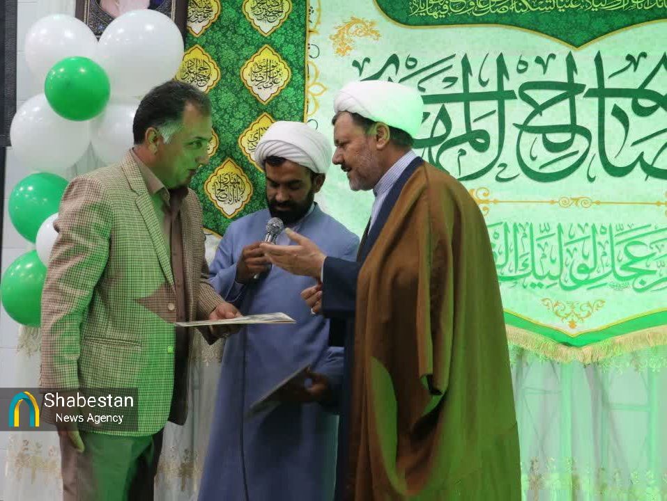 افتتاح بیست و چهارمین هیئت صلح مساجد کرمان در آمیزه‌ای باشکوه از جشن نیمه شعبان و انقلاب+تصاویر
