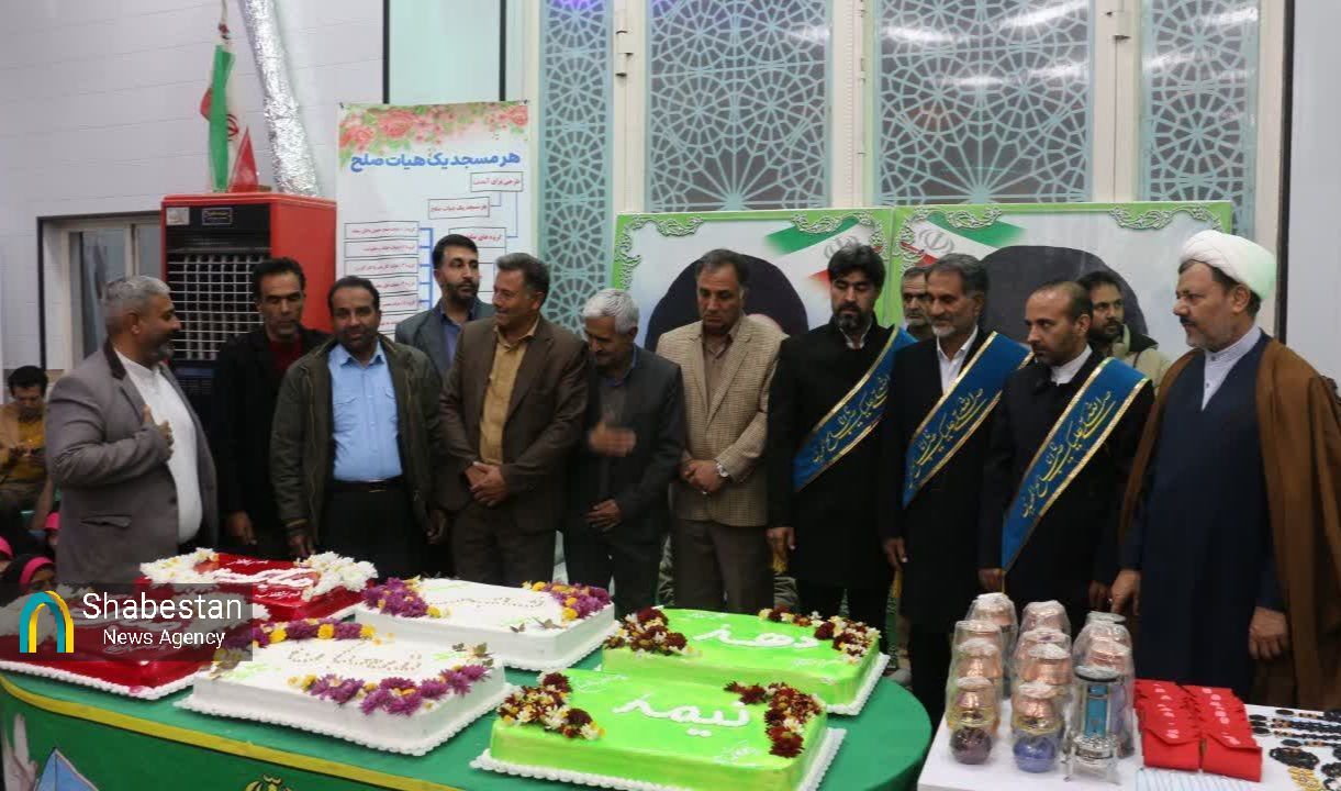 افتتاح بیست و چهارمین هیئت صلح مساجد کرمان در آمیزه‌ای باشکوه از جشن نیمه شعبان و انقلاب+تصاویر