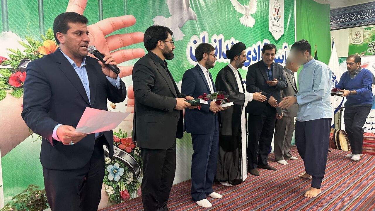 آزادی ۸۰ زندانی کردستانی در نیمه شعبان و ایام‌الله دهه فجر