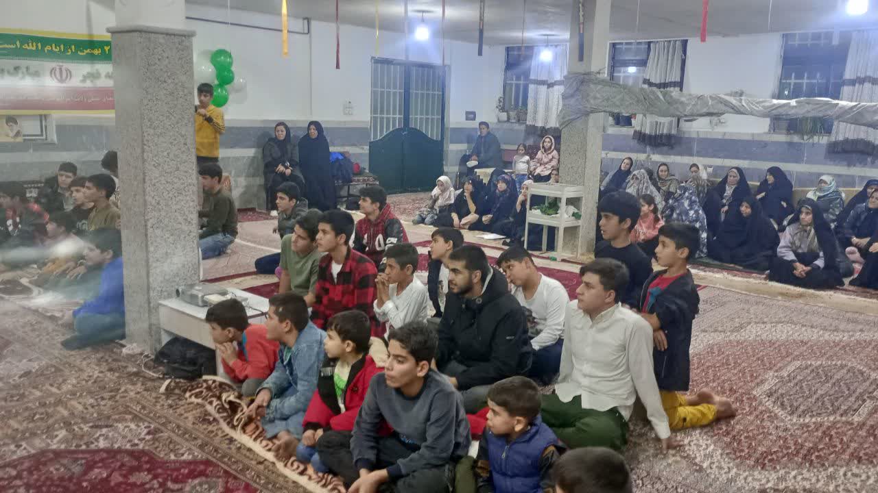 هر مسجد، یک کانون انقلاب؛ انقلاب در دل مسجد زنده شد