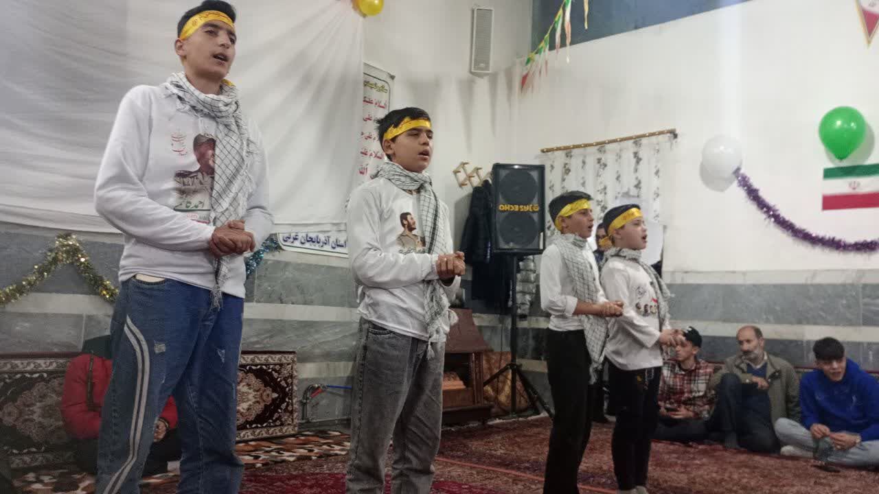 هر مسجد، یک کانون انقلاب؛ انقلاب در دل مسجد زنده شد