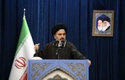 اعتماد به مسئولان، راهکار مقابله با دشمن است