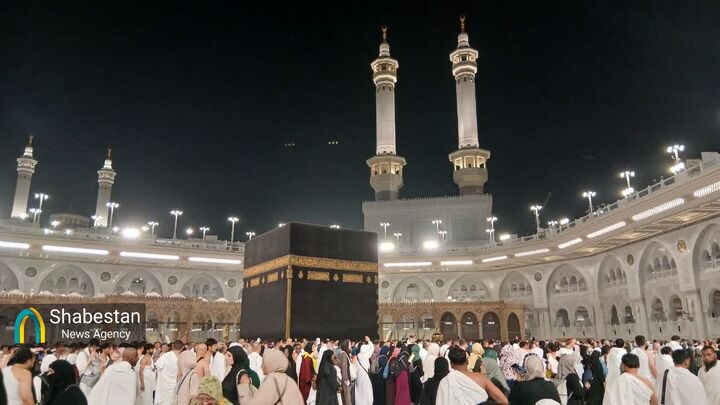 حال و هوای خانه خدا در ایام نیمه شعبان به روایت تصویری زائر کرمانی
