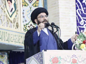 اگر سنگر مسجد از جوانان خالی شود، باید نگران آینده باشیم