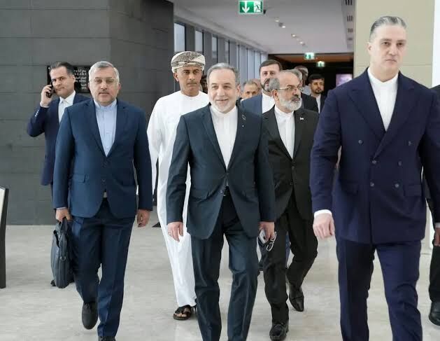 عزیمت عراقچی و هیات همراه به دور دوم مذاکرات مسقط