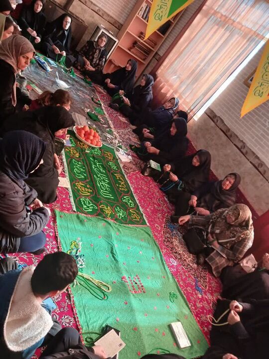 برگزاری سفره‌های مهدوی در کانون گل نرگس