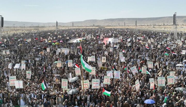 تاکید بیانیه راهپیمایی میلیونی یمن بر آمادگی بالا برای مقابله با دشمنان
