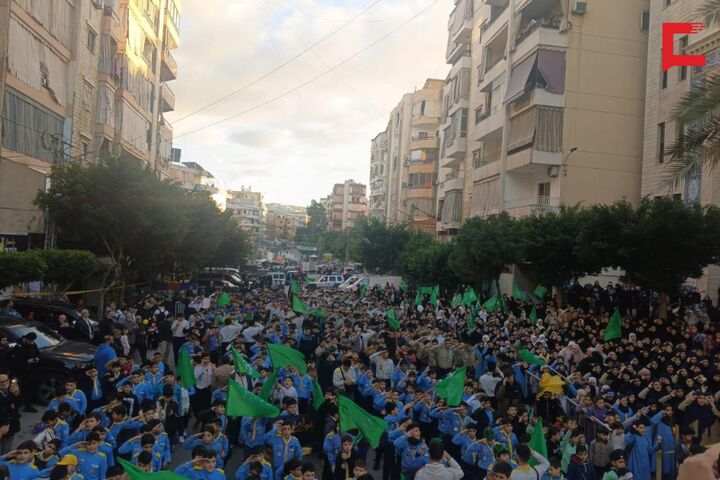 حزب الله، جشن میلاد حضرت مهدی(ع) را چندین منطقه لبنان برگزار کرد