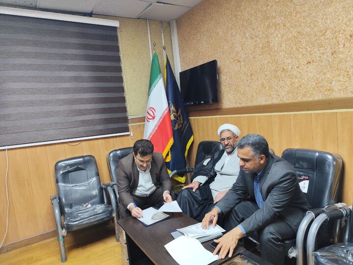 تفاهم‌نامه همکاری کانون‌های مساجد جنوب کرمان با اداره زندان شهرستان جیرفت امضاء شد