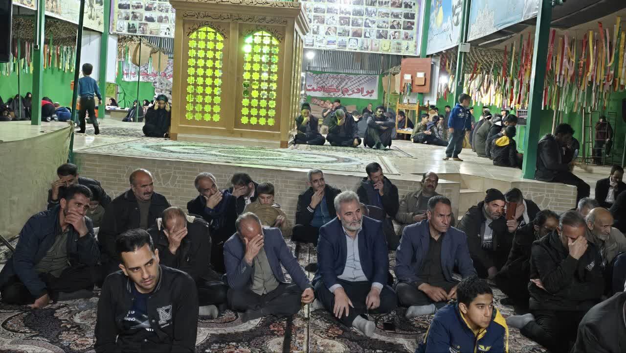 یادواره تنها شهید انقلاب بخش کویرات آران و بیدگل در روستای حسینآبادکویر برگزار شد