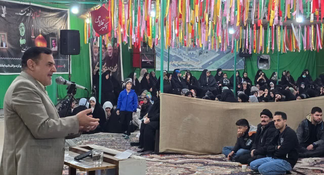 یادواره تنها شهید انقلاب بخش کویرات آران و بیدگل در روستای حسینآبادکویر برگزار شد