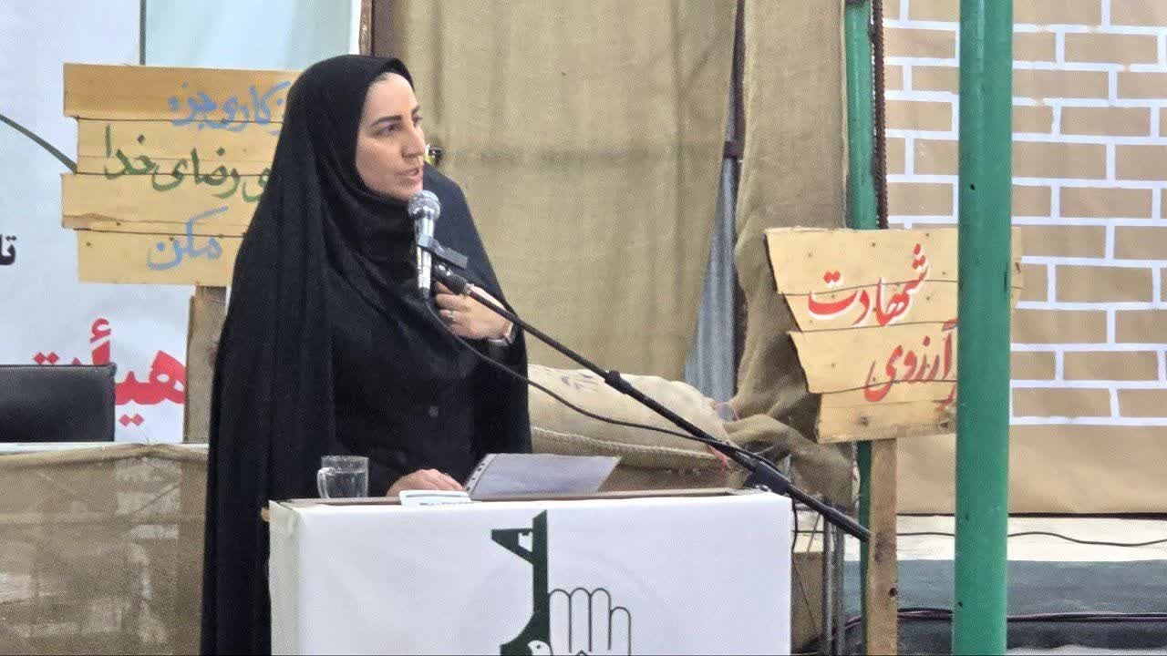 یادواره تنها شهید انقلاب بخش کویرات آران و بیدگل در روستای حسین‌آبادکویر برگزار شد