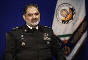 دریادار ایرانی: به‌زودی سلاحی رونمایی می‌کنیم که دشمن از آن وحشت کند