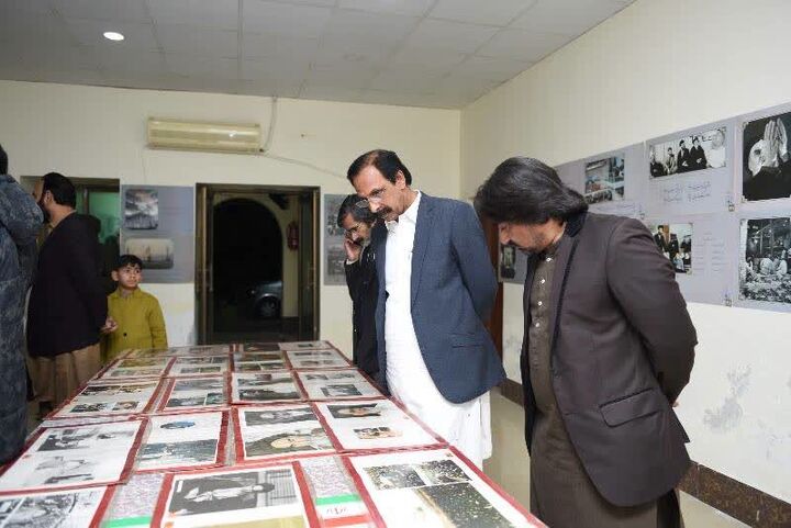 نمایشگاه «انقلاب ایران؛ انقلاب مردم» در مولتان برپا شد+ عکس