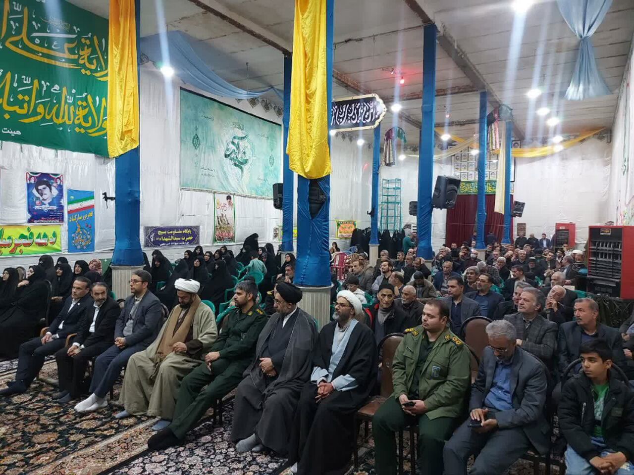 یادواره شهدای شهر نوشآباد همراه با رونمایی از یک کتاب در حوزه ایثار برگزار شد