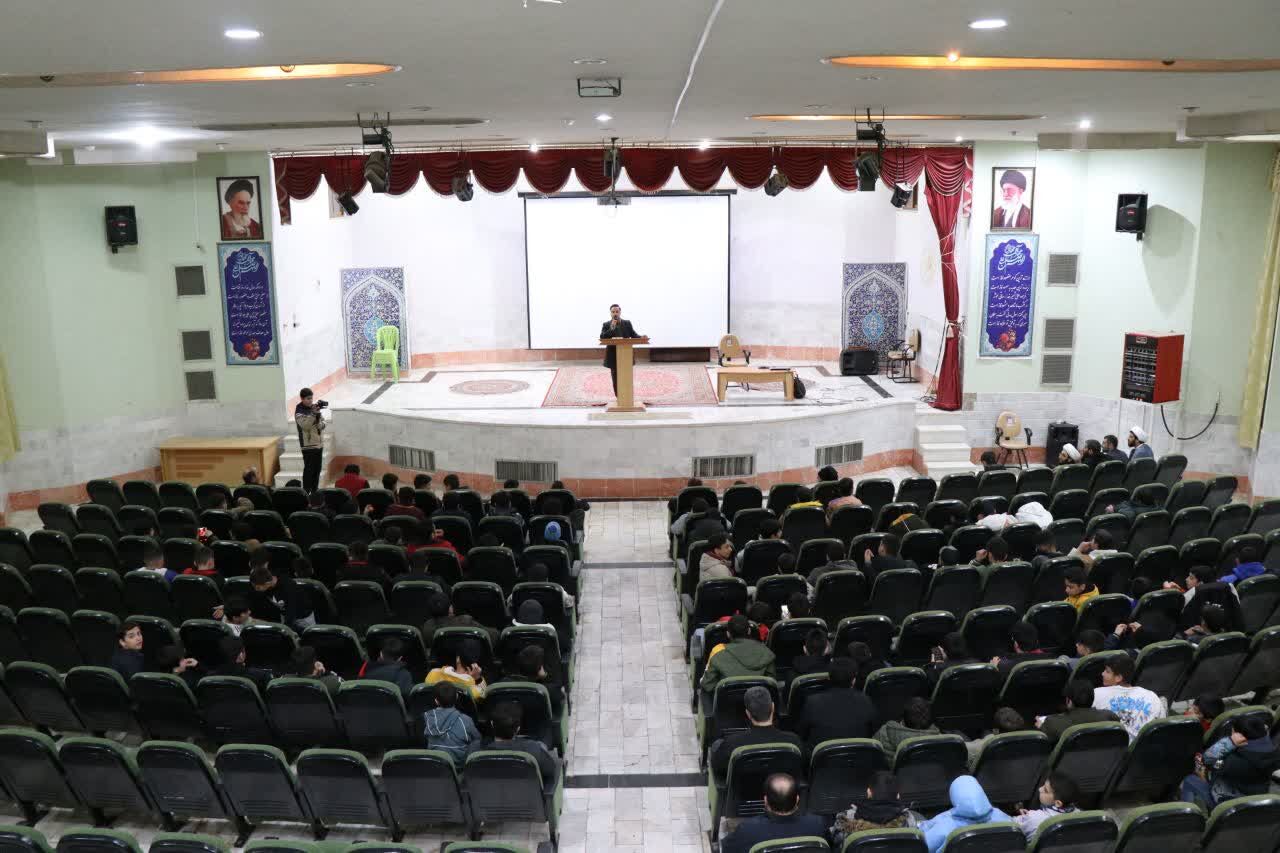 برگزاری اردوی یکروزه ویژه معتکفین دانشآموز در اراک/ ادامه فعالیتهای تربیتی پس از اعتکاف