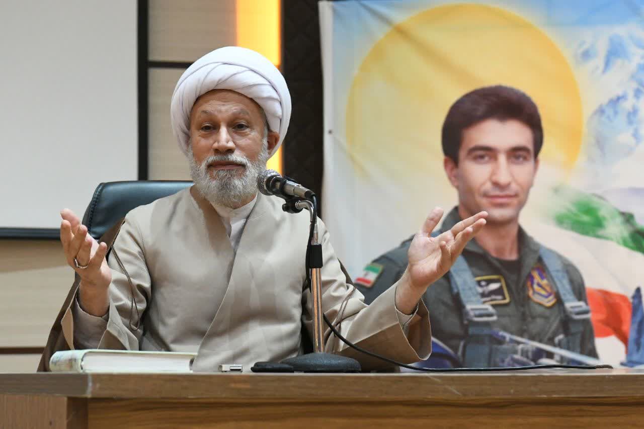 یادآوری یک انتخاب بزرگ؛ نیروی هوایی در قاب انقلاب