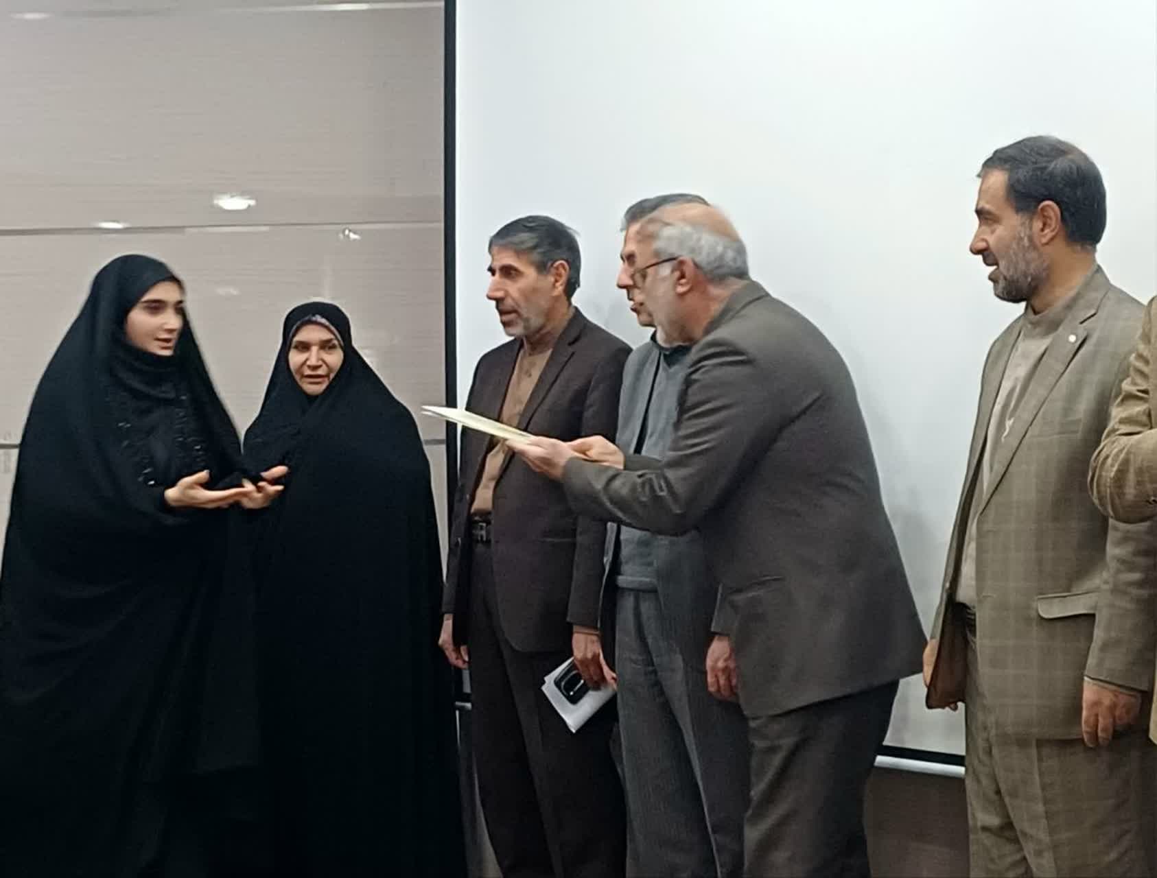 همایش علمی نخبگانی ستاد امر به معروف و نهی از منکر استان لرستان برگزار شد