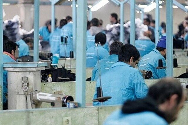 ۱۱۲۶ زندانی گلستان در کارگاه‌های تولیدی مشغول به کار هستند