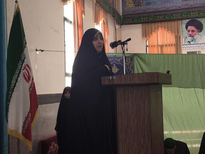 کارآفرینی اجتماعی نسخه حل مسائل زنان و خانواده در مناطق کمتر برخوردار است