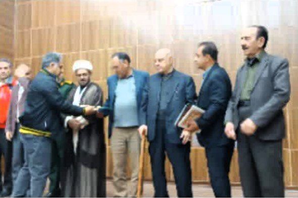 تجلیل از خیر مسجدساز ایلامی در همایش «مسجد خانه مردم»