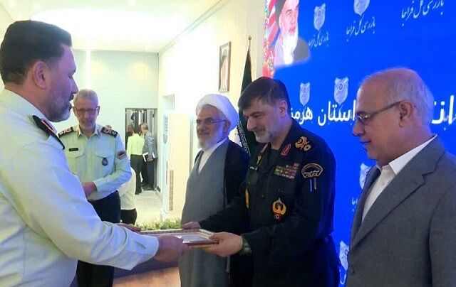 آنچه در آیین تکریم و معارفه فرمانده انتظامی هرمزگان گذشت