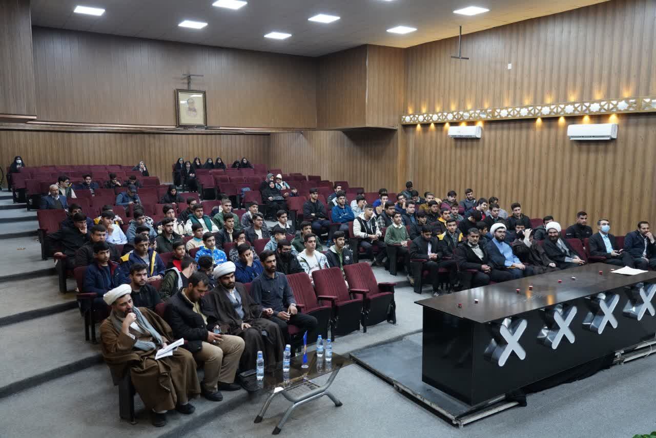 انجمنهای اسلامی دانشآموزان سنگرهای اصلی انقلاب اسلامی در مدارس هستند