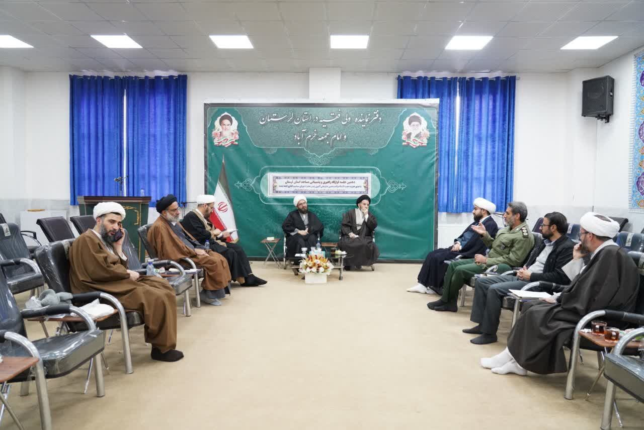 احیای مساجد نیازمند فرهنگسازی و تولید دانش متوازن است