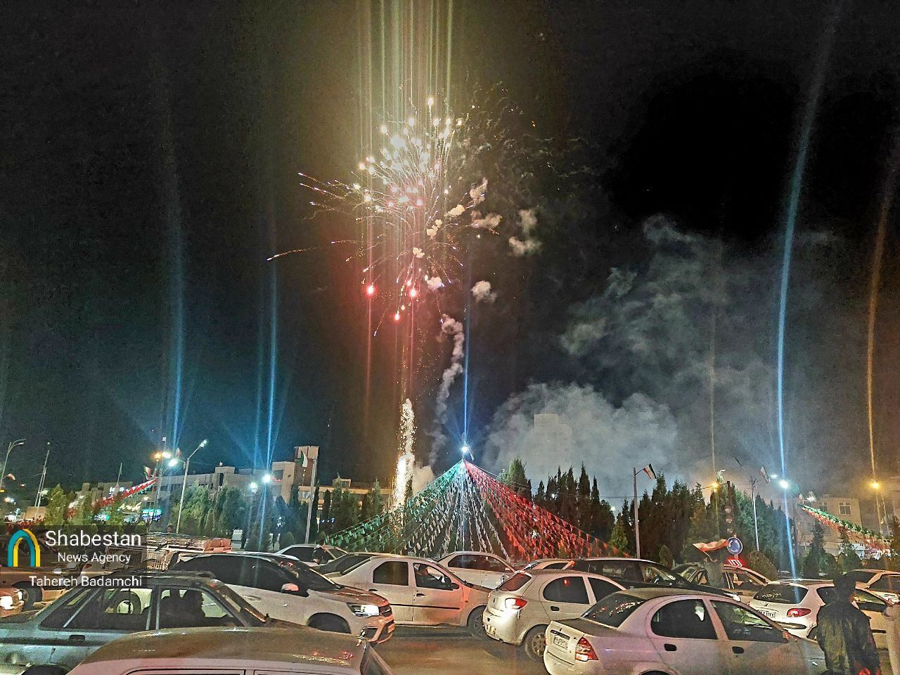 آسمان کرمان غرق در انفجار نور