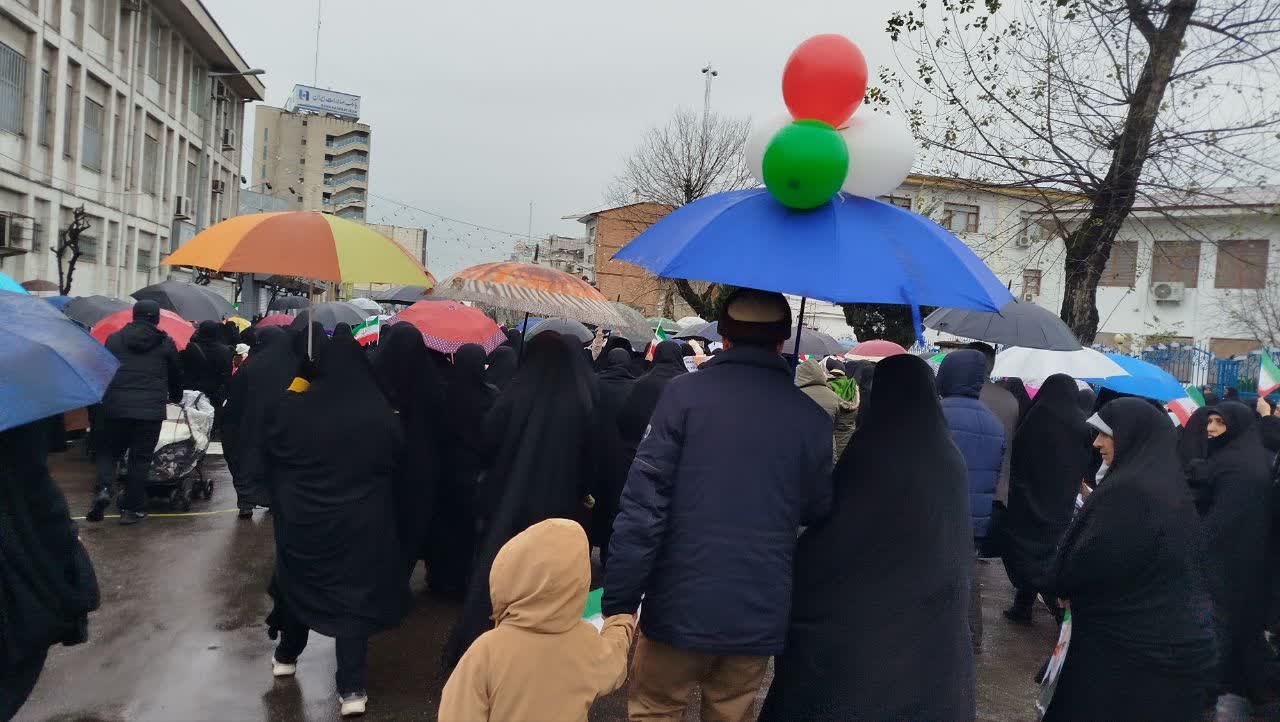 سنگتمام گیلانیها در جشن چهلوهفت سالگی انقلاب