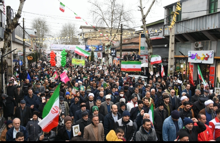 سنگ‌تمام گیلانی‌ها در جشن چهل‌وهفت سالگی انقلاب