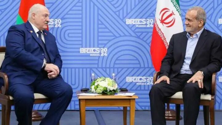 رئیس‌جمهور بلاروس: ایران در طول تاریخ از آزمون‌های جدی سربلند بیرون آمده است