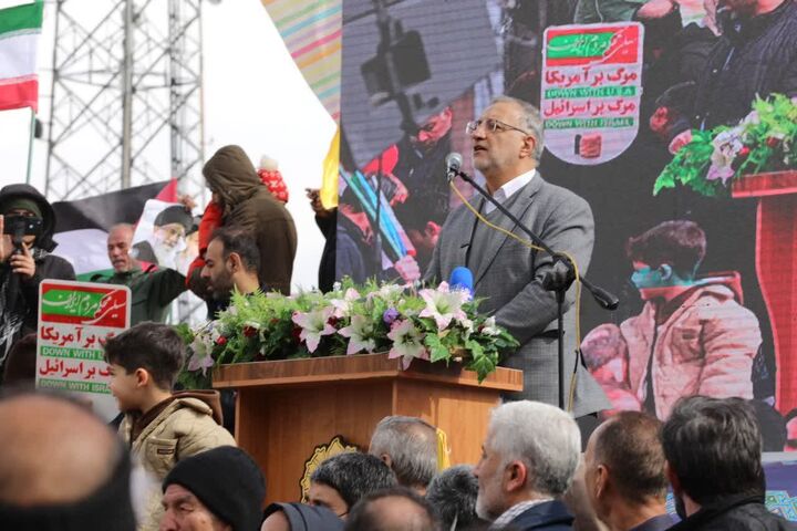 ملت ایران با اتکا به بصیرت و مقاومت، دشمن را ناکام کرده است