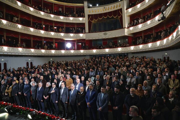 آغاز مراسم اختتامیه جشنواره فیلم فجر