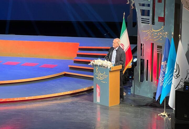 هنرمند باید همچون طبیب زخم‌ها را ترمیم کند